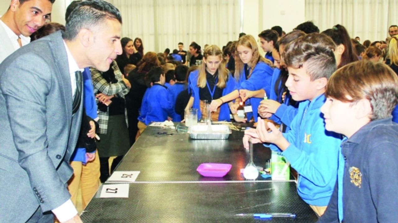 Enthusiasm  At The Necat British College “Science Fair”