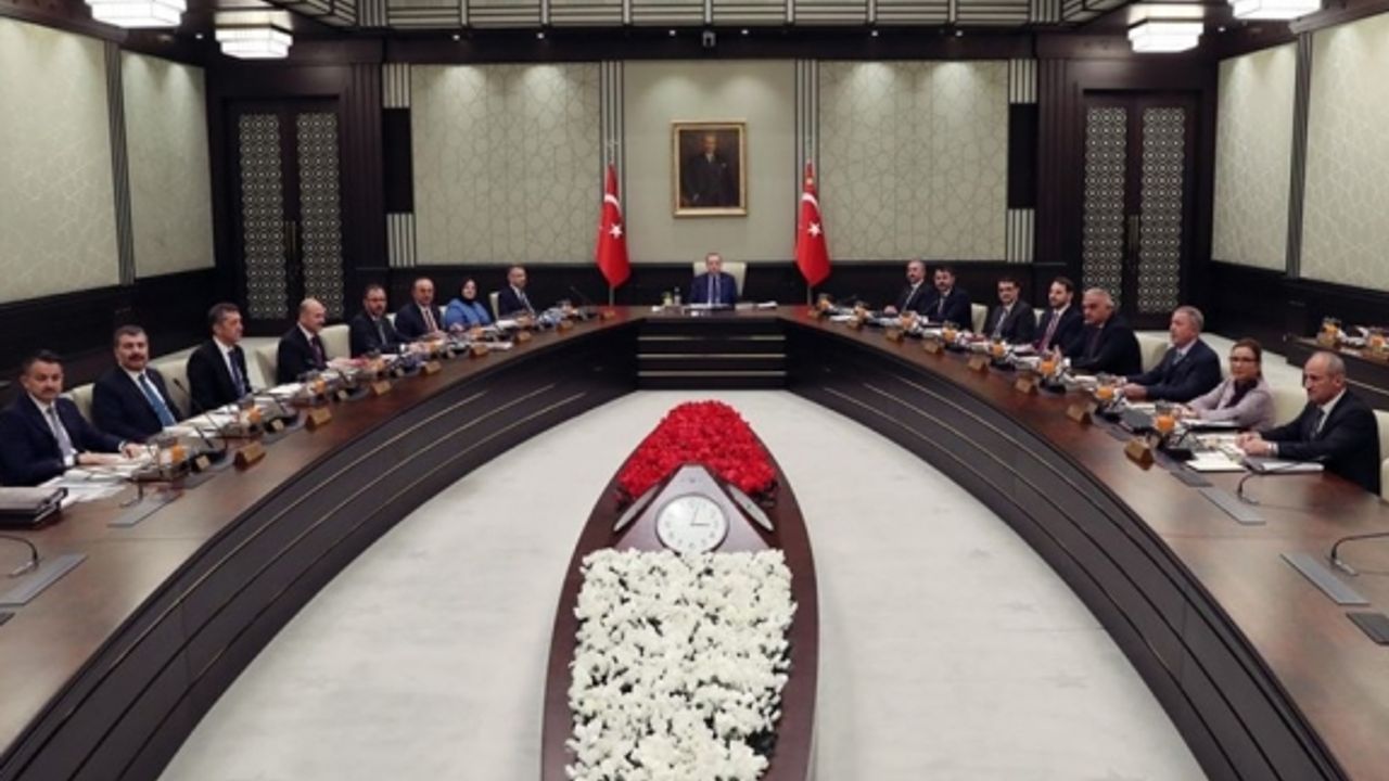 Türkiye Kabinesi'nin gündemi Kıbrıs ve Cenevre