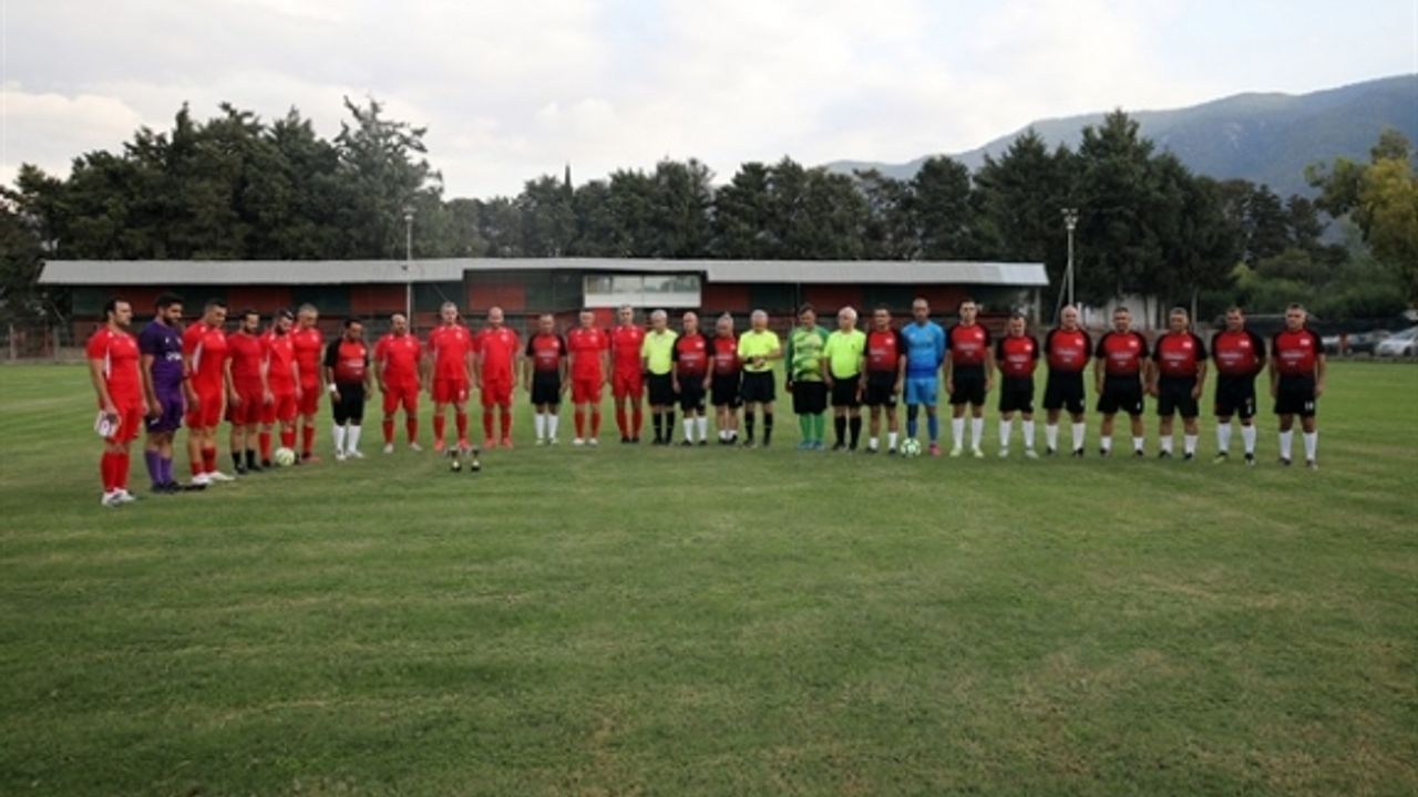 Meclis Takımı ile Lapta Masterler karşılaştı