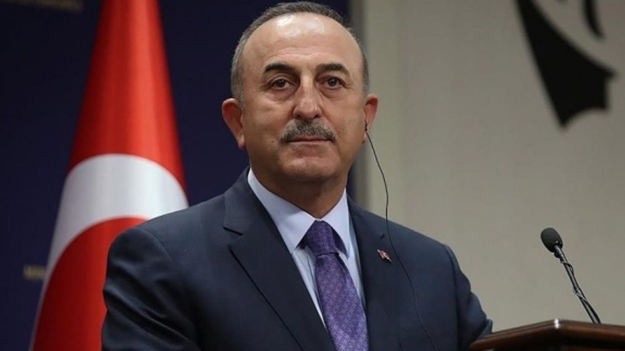 Çavuşoğlu'ndan Yunanistan'a: Eğreti ata binen çabuk iner