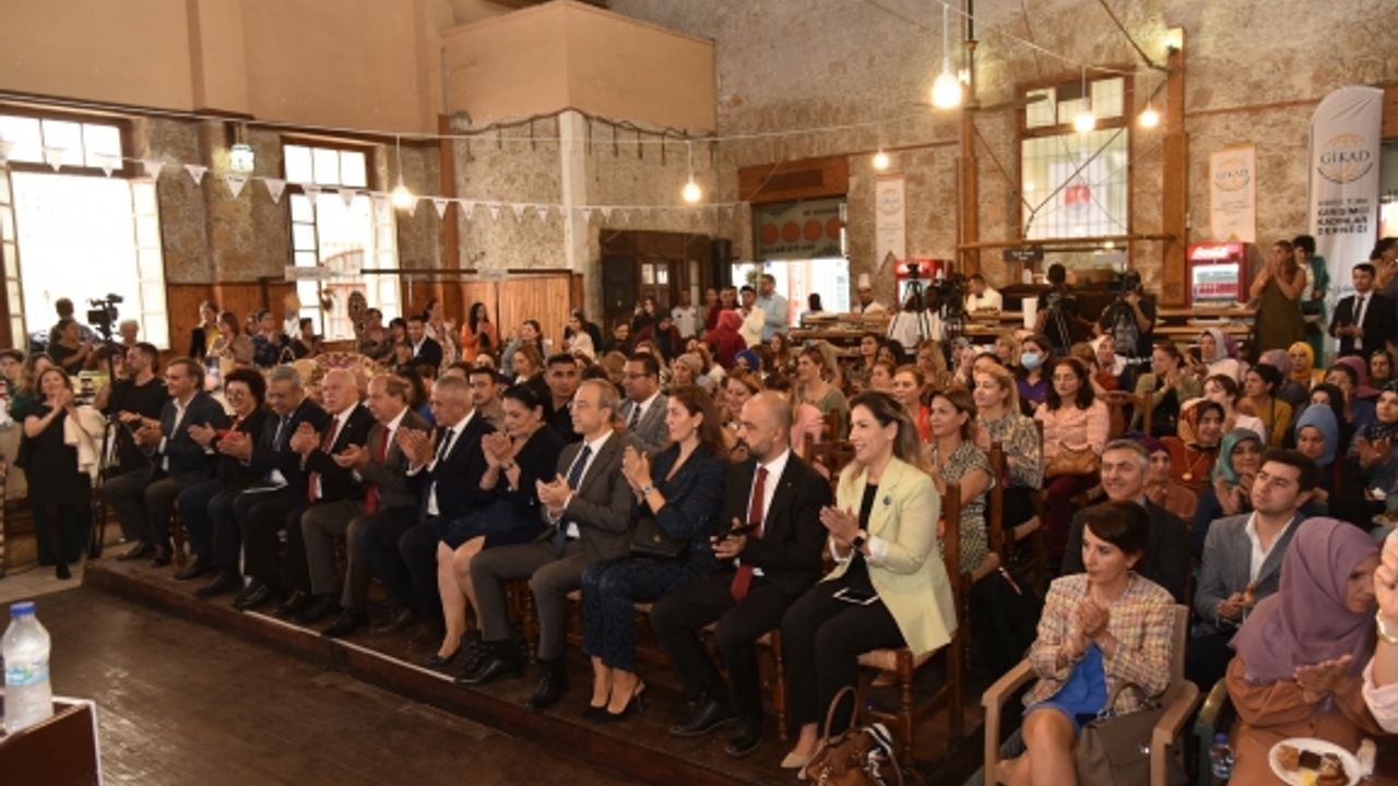 “Değer Yaratan Kadın Girişimciler” zirvesi yapıldı
