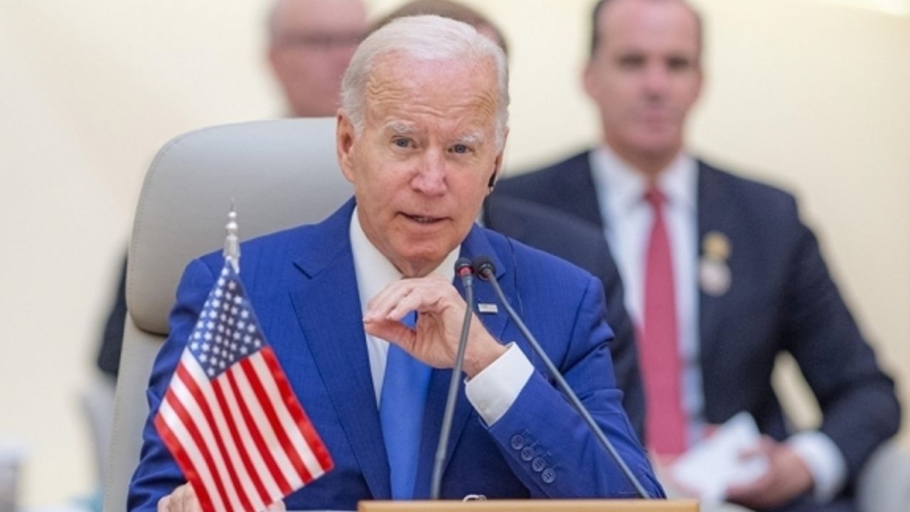 Biden ofisinde "gizli belgelerin" bulunmasına şaşırdı