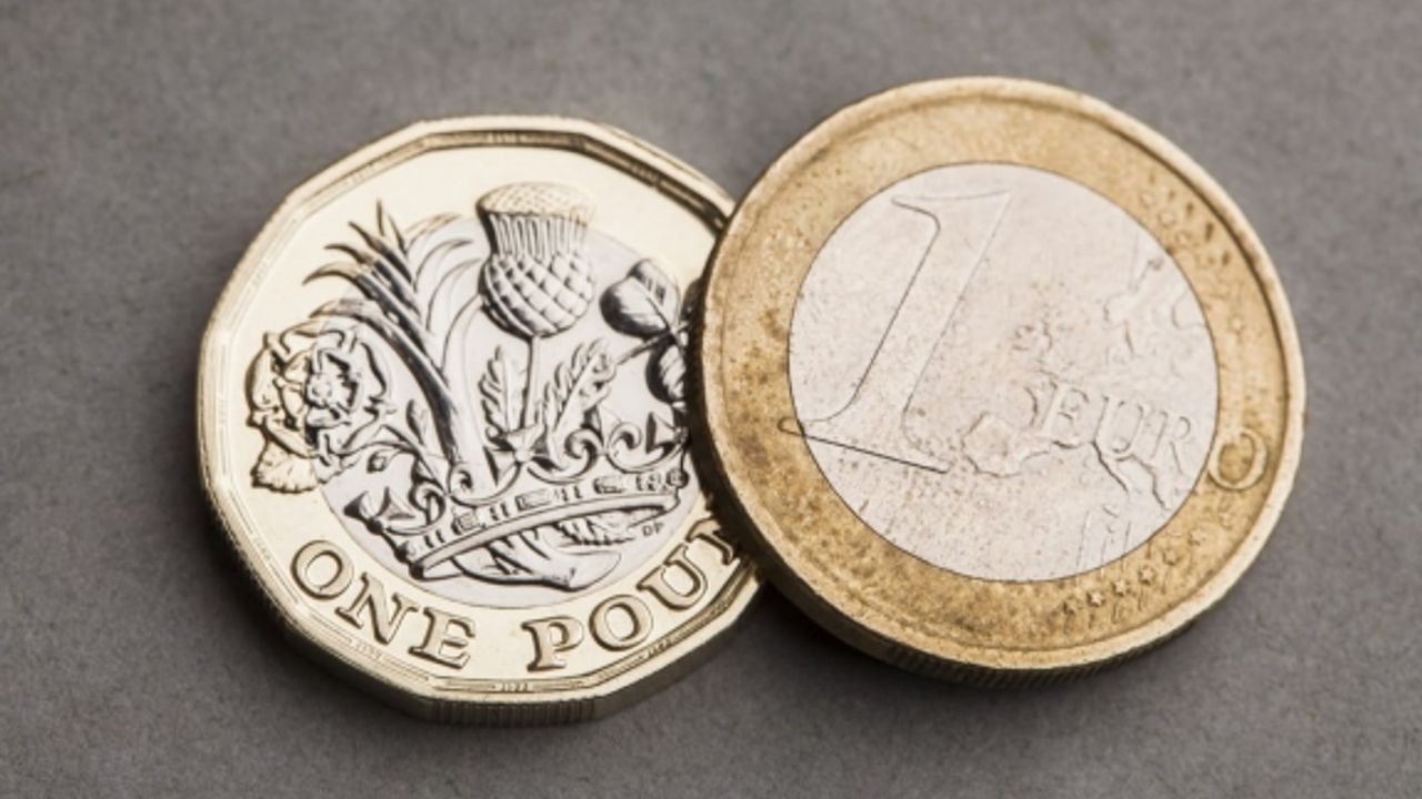 Euro 20,35 liradan, sterlin 22,95 liradan işlem görüyor