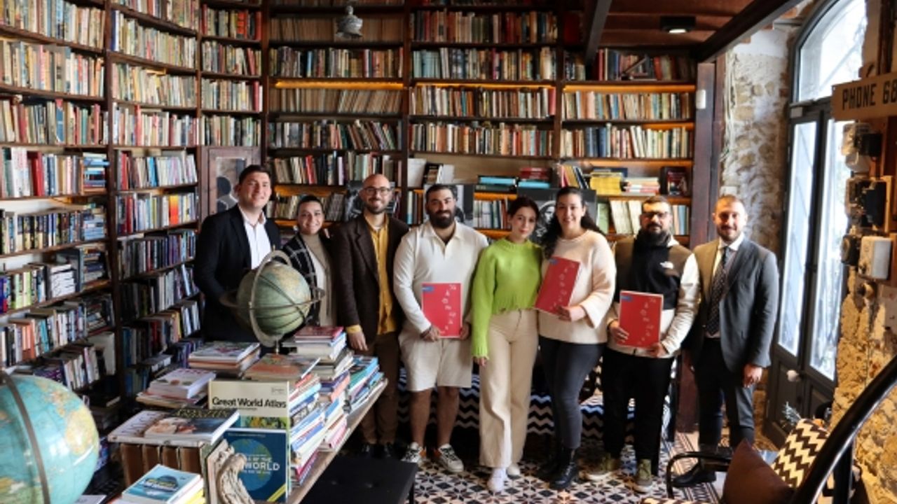 “Unorthodox World”ün geliri SOS Çocukköyü Derneği’ne bağışlandı