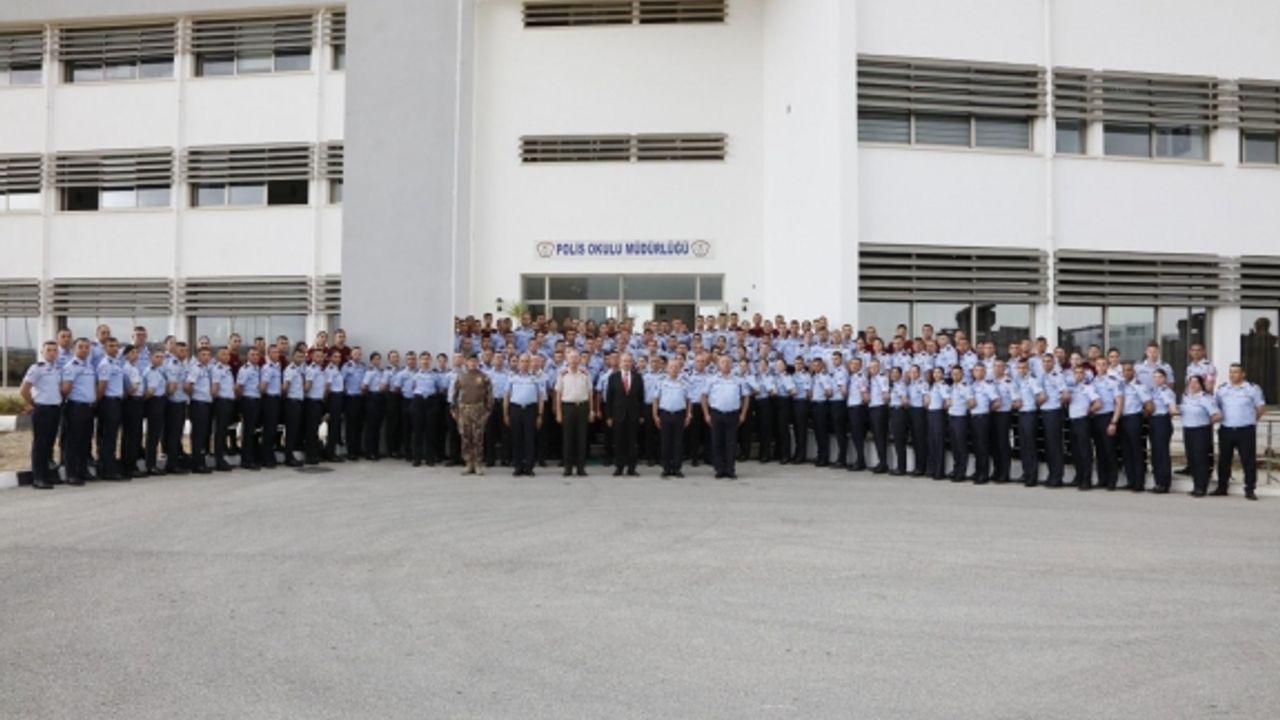 Tatar, Polis Okulu'nu ziyaret etti