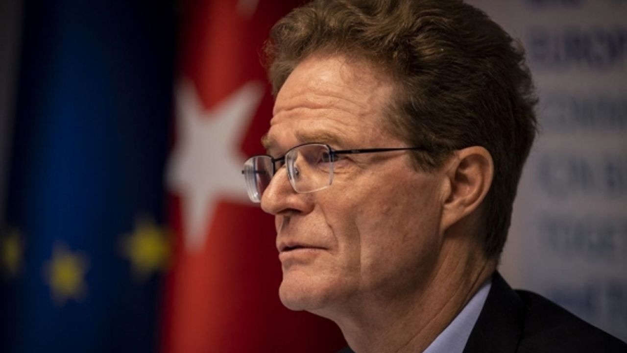 “AB’nin Türklere karşı bir vize ret politikası yok”