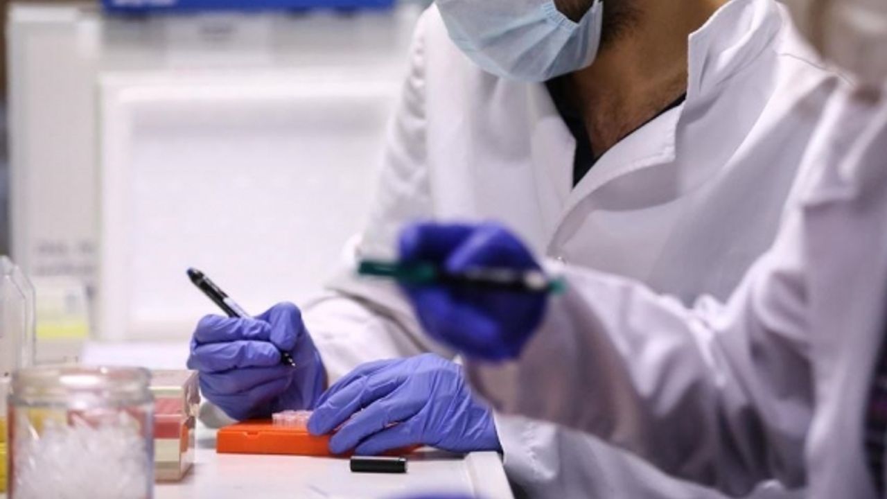 Kovid-19'un laboratuvardan çıkma ihtimalini destekleyen yeni iddialar ortaya atıldı