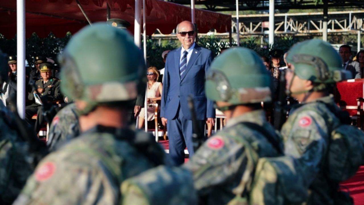 Cumhurbaşkanı Tatar sancak devir teslim törenine katıldı