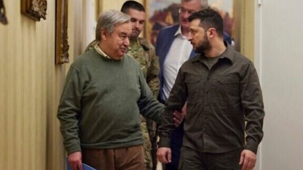 Zelenskiy, BM Genel Sekreteri Guterres ile tahıl anlaşmasını görüştü