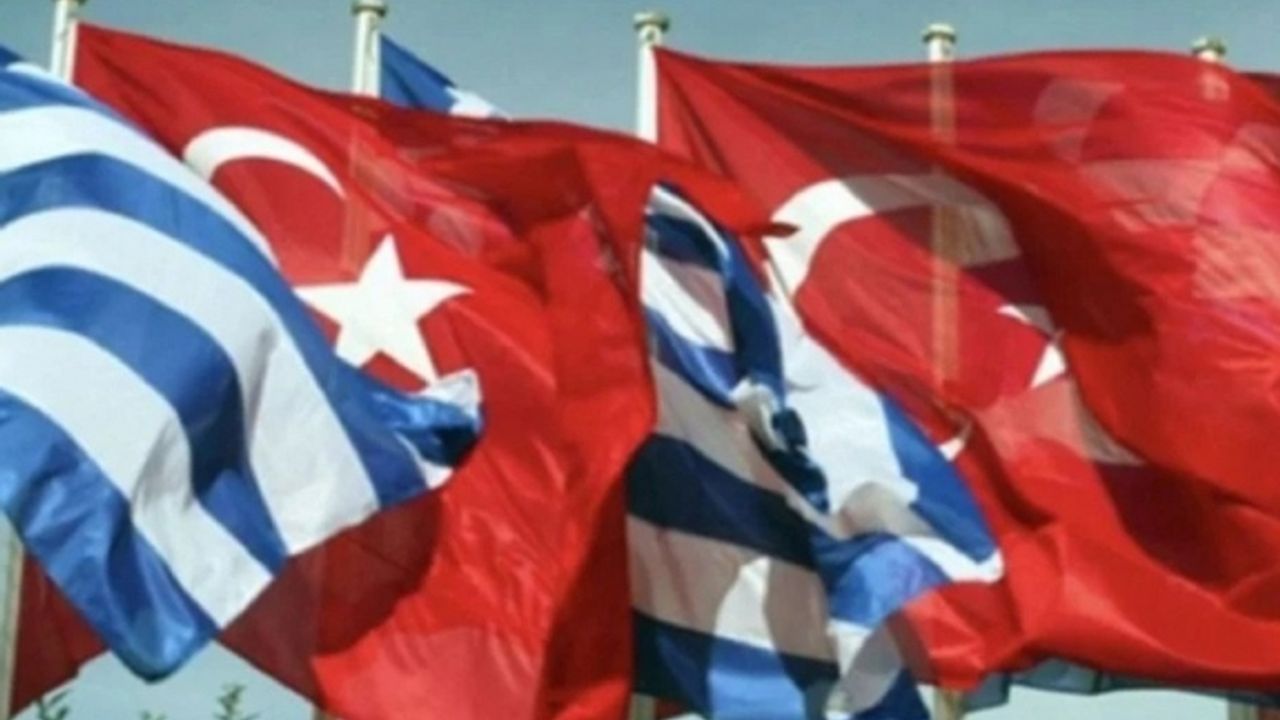 Yunanistan Dışişleri Bakanı'nın Türkiye'ye yapacağı ziyaret ülke basınında olumlu karşılandı