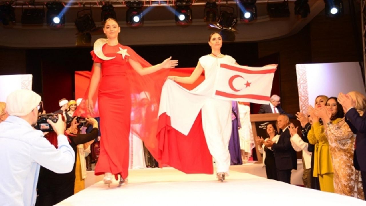 “Beylikten Cumhuriyete Anadolu Kıyafetleri” defilesi düzenlendi