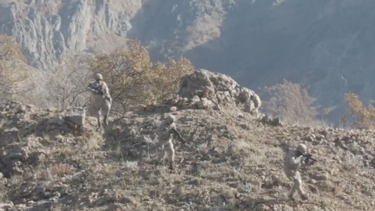 “Kahramanlar 30” operasyonunda 63 mağara, sığınak ve depo imha edildi