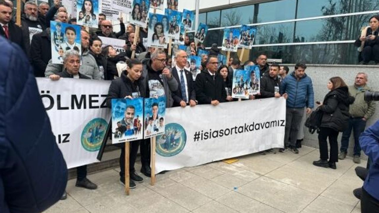 Uluçay: “bir depremde bir aileyi kaybettik”