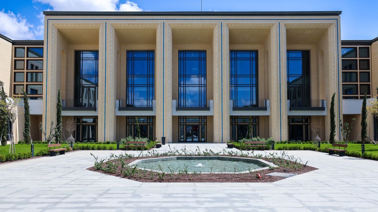 Meclis'te yeni yılın ilk toplantısı yapılıyor