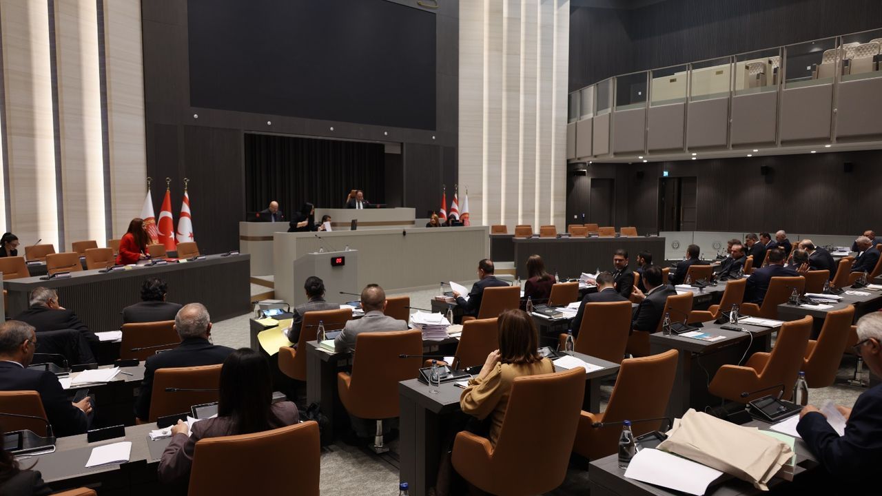 Meclis'te fiber optik protokolüne ilişkin dün başlayan görüşme devam ediyor