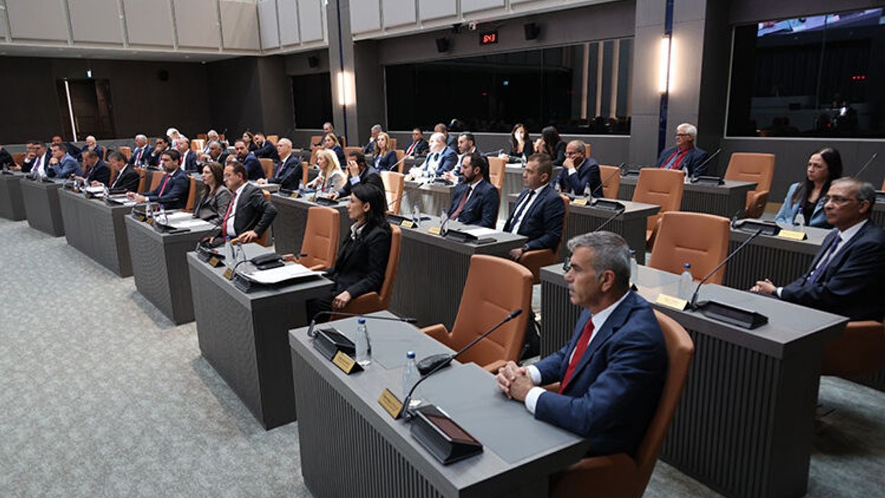 Meclis'te güncel konuşmalar yapılıyor