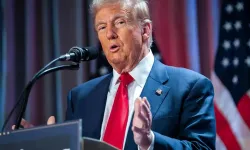 ABD Başkanı Trump: Pazartesi günü Putin ve Zelenski ile görüşeceğim