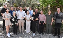 Ali Nesim anısına düzenlenen öykü yarışmasında dereceye girenler ödüllerini aldı