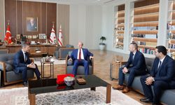 Cumhurbaşkanı Tatar, Borusan Oto Kıbrıs Genel Müdürü Mehmed ve beraberindeki heyeti kabul etti