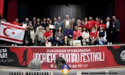 ‘Hırsız Var’ Afonkarahisar’da sahnelendi