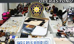İskele'de polis operasyonu… Çalınan eşyalar tespit edildi, teşhis için çağrı yapıldı