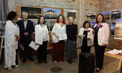 Sibel Tatar, “Yakın Manzaralar-Uzak Diyarlar” resim sergisinin açılışına katıldı