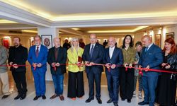 Tatar, Ergen’in “Görünmeyen Kızlar” sergisine katıldı