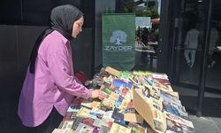 Uluslararası Final Üniversitesi öğrencileri kermes düzenledi