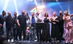 Edip Akbayram ile Volkan Konak şarkılarla anıldı