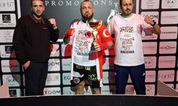 'Demir Yumruk' Galibiyetini Şampiyon Melekler'e Adadı