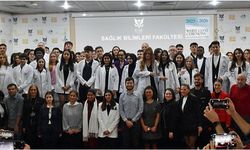 GAÜ Sağlık Bilimleri Fakültesi'nde beyaz önlük giyme töreni yapıldı