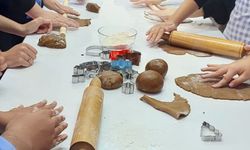 Gazimağusa Özel Eğitim ve İş Eğitim Okulu sergi ve kermesi Gazimağusa Bandabulya'da yapılıyor