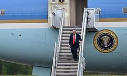 Trump'ın uçağı Davos'a giderken geri döndü