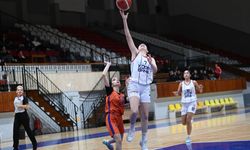 Basketbolda Gençler Parkede