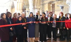 'Cumhuriyetin Hatıra Defteri Kadınlar Sergisi', Lefkoşa Bedesten'de açıldı