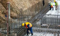 Erşangil: 'Yabancı işçilerin maaşlarının düşürülmesi tüm emekçileri etkileyecek'