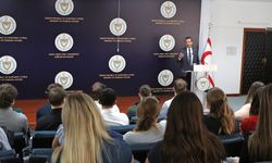 Ertuğruloğlu, Newcastle Üniversitesi öğrencilerini kabul etti