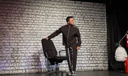 Çatalköy-Esentepe Tiyatro Festivalinde tek kişilik oyun sahnelendi