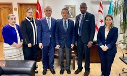 Dışişleri Bakanı Ertuğruloğlu, IPHRC Başkanı Dr. Guida'yı kabul etti