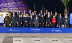 Güney Kıbrıs'ta dün başlayan AB Zirve Toplantısı sürüyor