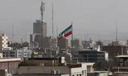 İran'da tüm okullarda uzaktan eğitime geçiliyor