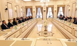 Meclis Başkanı Öztürkler Bakü'de: