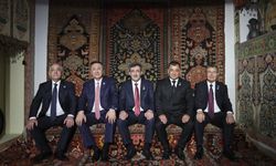 Türkiye Cumhurbaşkanı Yardımcısı Yılmaz ile Başbakan Üstel Azerbaycan Milli Halı Müzesi'ni ziyaret etti