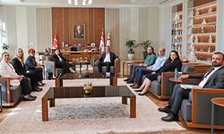 Erhürman, Barolar Birliği, Medya Etik Kurulu, BASIN-SEN ve Gazeteciler Birliği yönetimleriyle görüştü