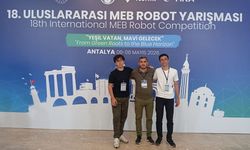 Hala Sultan İlahiyat Koleji öğrencileri, Uluslararası MEB Robot Yarışması'na katıldı