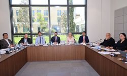 İdari, Kamu ve Sağlık İşleri Komitesi toplandı