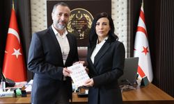 'Kuzey Kıbrıs'ta Yolsuzluk Algısı' raporu Özdenefe'ye sunuldu