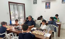 Müesseseler Satrançta Yarışıyor