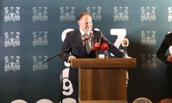 Öztürkler: 'Gençler bize örnek oldu'