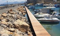 Ataoğlu, Girne Antik Liman'daki iskele çalışmalarını inceledi